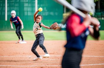 5 of the Best Softball Pitching Drills for Beginners